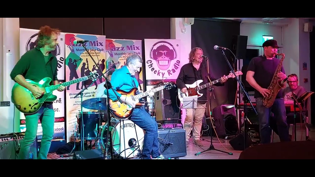 Hamish Stuart live in Southend Oct '23