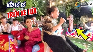 Kêu lô tô trên XE LỬA Bé Tư "sập bẫy" THẦN Y khiến Lộ Lộ, Hương Hỏa và cả đoàn Tân Thời cười bể bụng