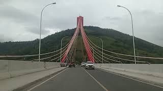 Jembatan Viral Penghubung Kota Samosir