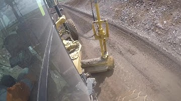 Cat 14m grader with trimble gps