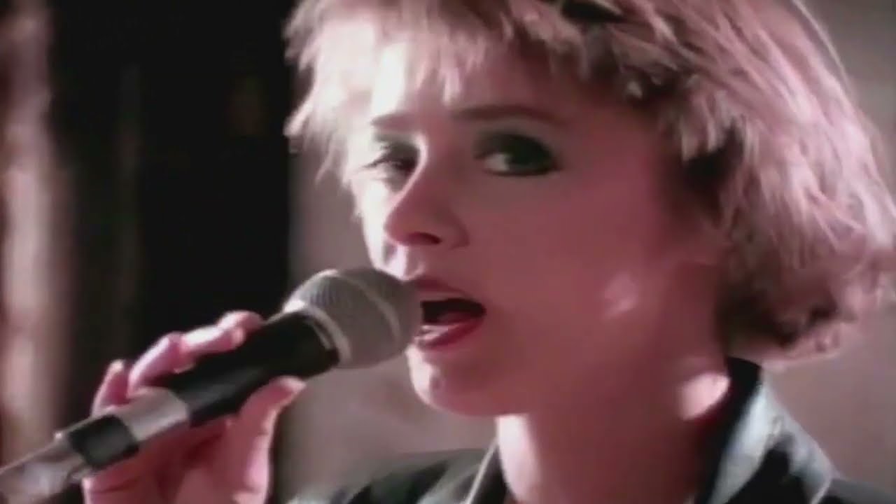 SUZANNE VEGA - Left Of Center (True 1080p 5.1 HD) - YouTube