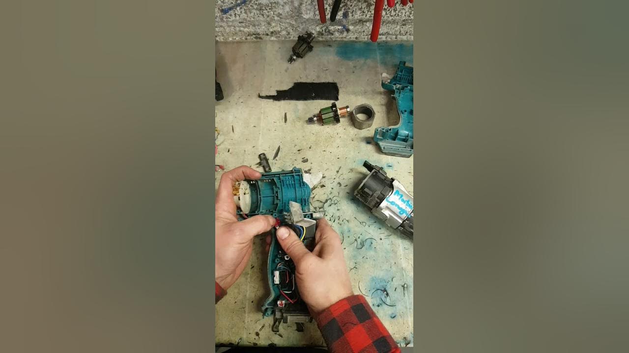 Repairing a Makita BHP451 3 speed drill that won't run. YouTube
