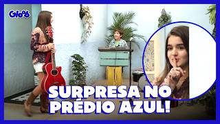 Gaby Estrella pays a special visit to the Blue Building! | D.P.A. | Mundo Gloob