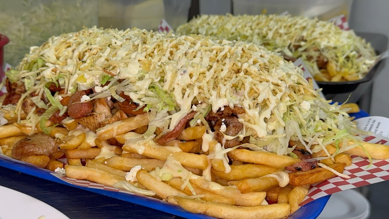 Cómo hacer la mejor salvajada ( salchipapa) colombiana! 🍱