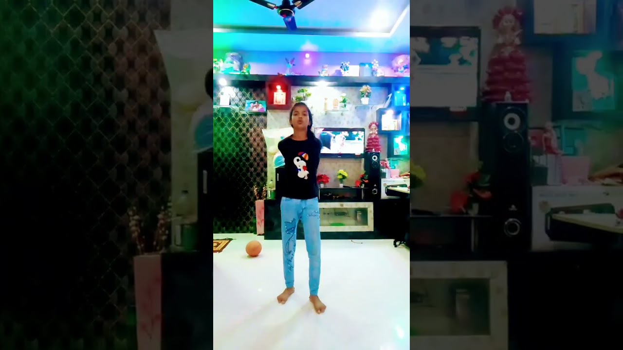 both hard dance pleas like and subscribe me