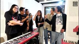 Download lagu Kisah Kehidupan - Karimata Jazz Band rehearsal at Andi Bayou Museum Yogyakarta