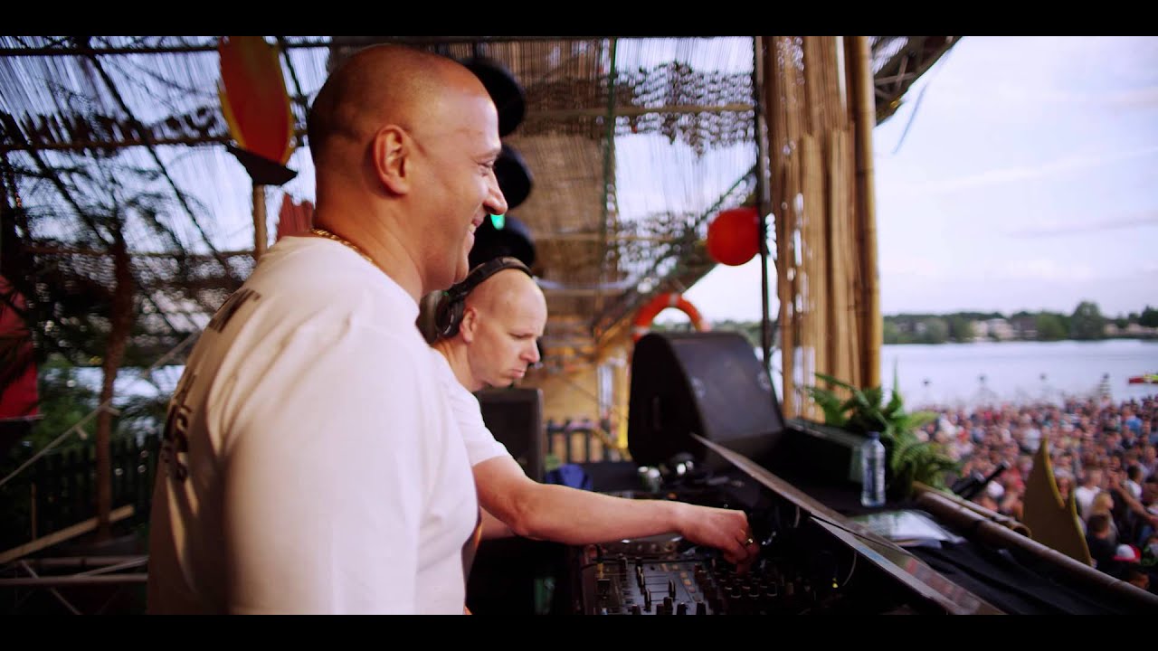 Pussy lounge at the park 15.06.2013 official aftermovie