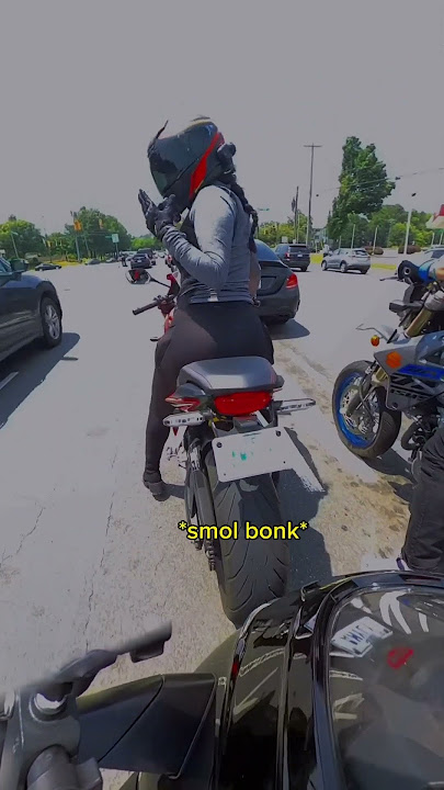 Bike crash video, not for sensitive people 🥲 @amylyxescobar Recorded with Insta360 X3 #bikergirl