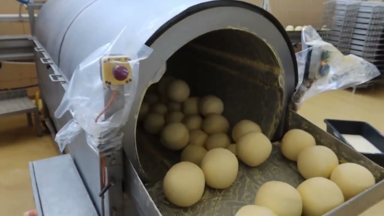 Baby Edam and Gouda Cheese Line