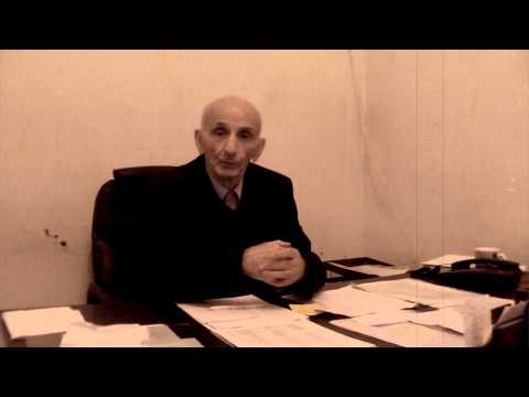 ვასილ კიკნაძე თოჯინების თეატრზე