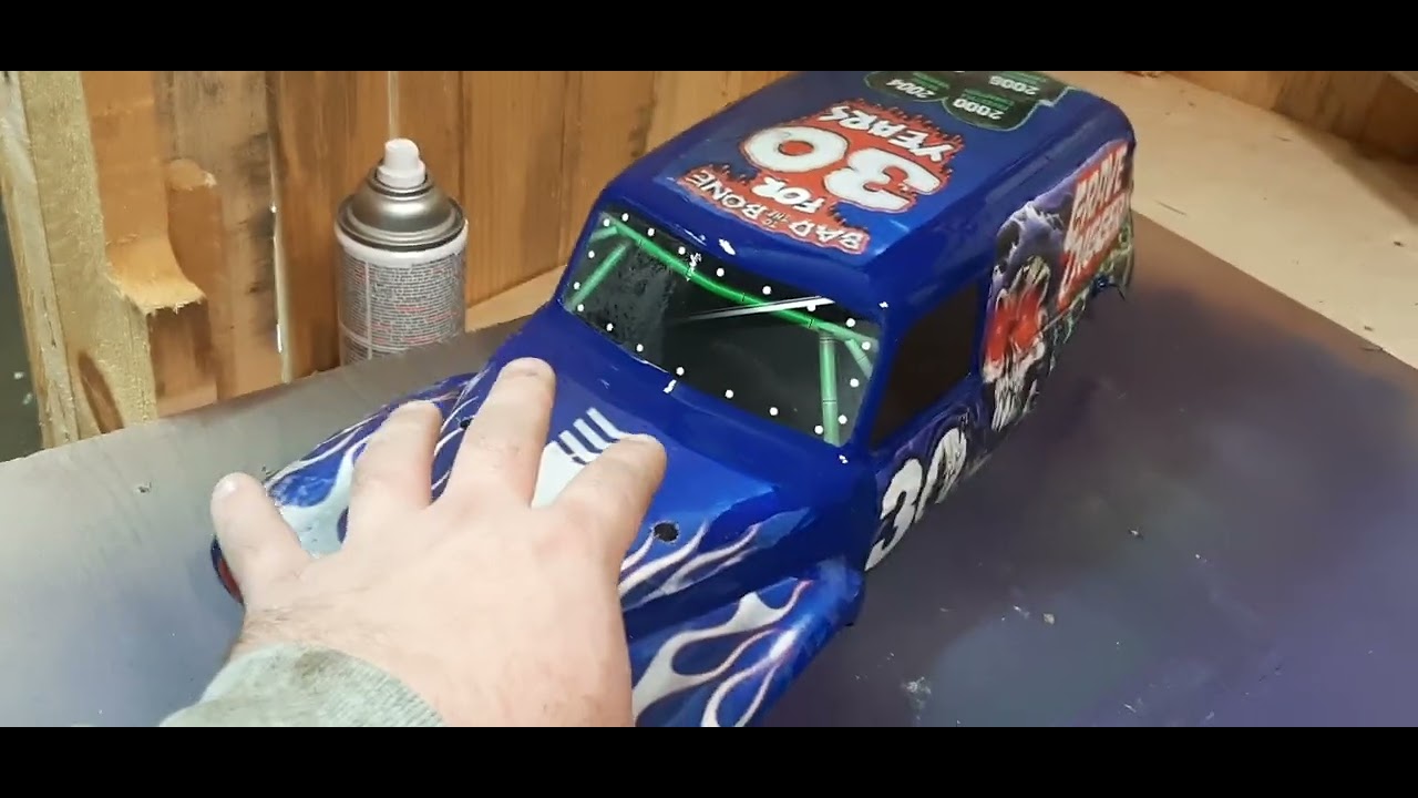 custom 30th anniversary grave digger monster truck rc - YouTube
