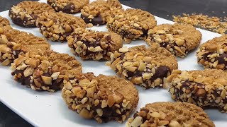 كوكيز بزبدة الفول السوداني و الشوفان peanut butter cookies/cookies aux beurre de cacahuètes