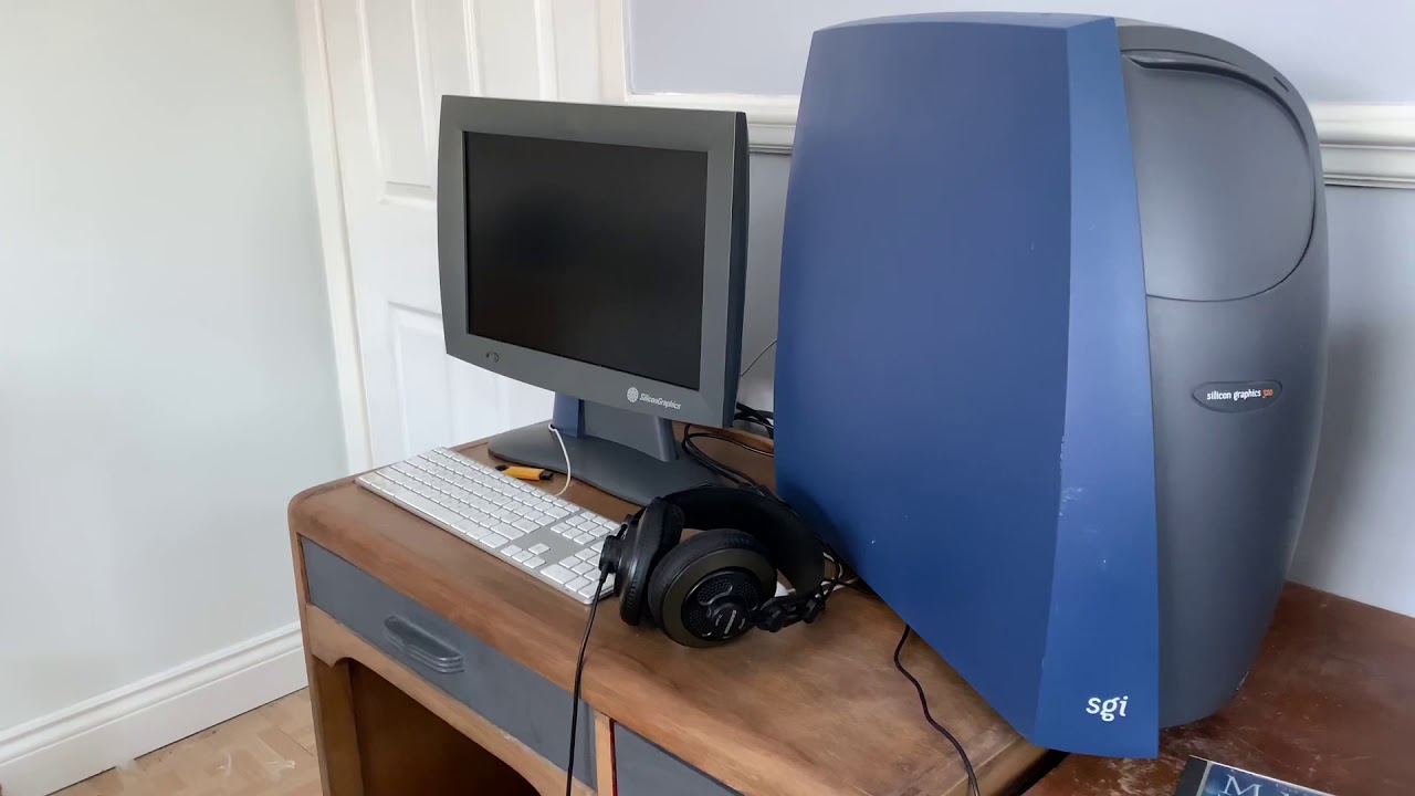 SGI Visual Workstation 320 with SGI 1600SW Monitor - YouTube