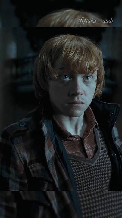 Everyone Ran Away… He Ran To Her 🥹❤️ | #harrypotter #romione #ronweasley #hermionegranger #shorts