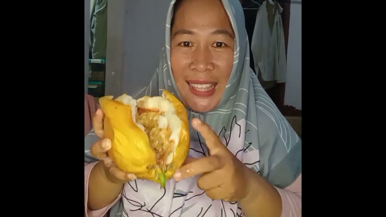 makan buah rebis alias buah markisa jumbo #nature #buah #makanbuah # ... makan buah rebis alias buah markisa jumbo #nature #buah #makanbuah # ...