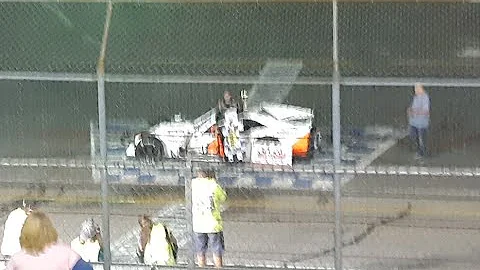 Summer Scorcher 100 final restart for the Modified...