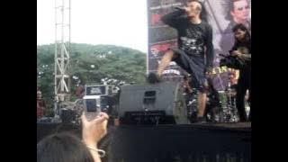 traditional   punk ( Tcukimay Live ,Bandung, Total Chaos Tour )