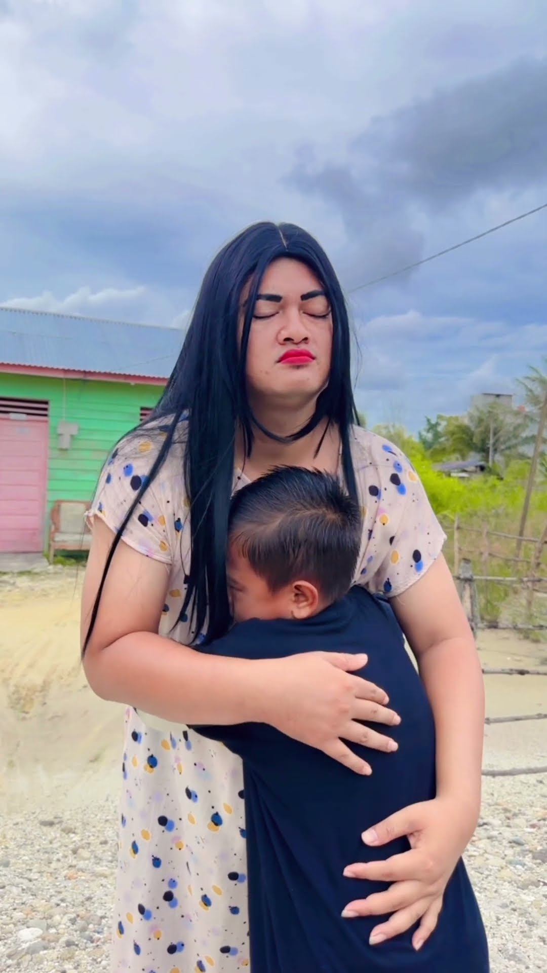 Mama sayang madan  ??