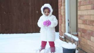 Shreya Ghoshal manju mazha kattil Aagathan Malayalam Song Anna rose Snow day 4th Feb 2012