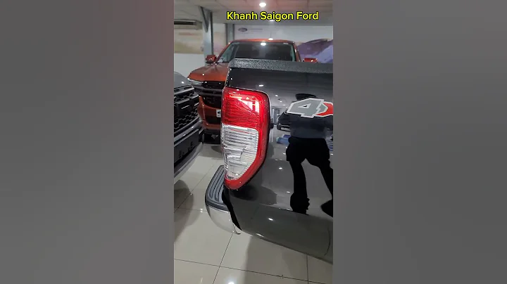 Ford Ranger limited 4x4 2 cầu 2022 siêu lướt.