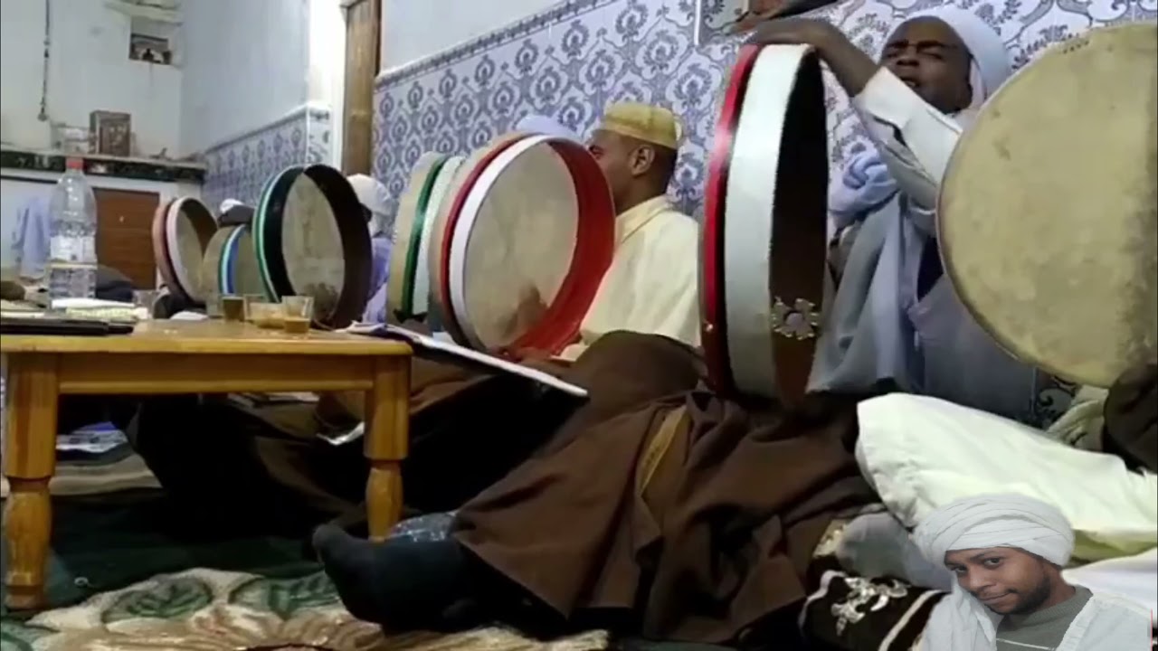 الشيخ عبدوا  قصيدة  جيتك من الابعاد