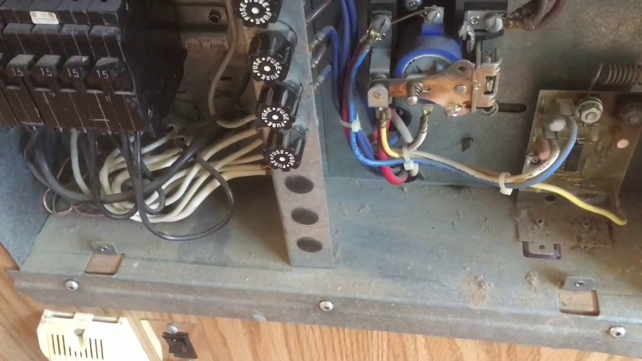 Wiring an inverter into the RV - YouTube