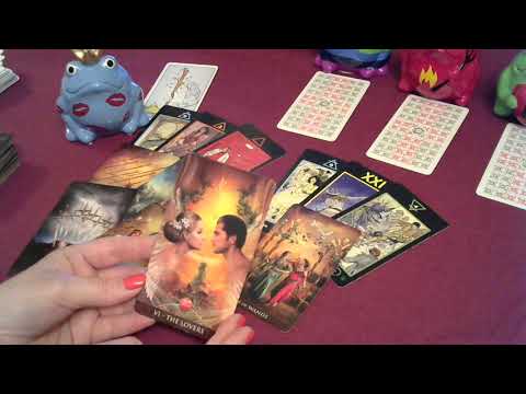 Расклад таро ЖЕНА И ЛЮБОВНИЦА! ЛЮБОВНЫЙ ТРЕУГОЛЬНИК. КОГО ОН ЛЮБИТ? онлайн гадание