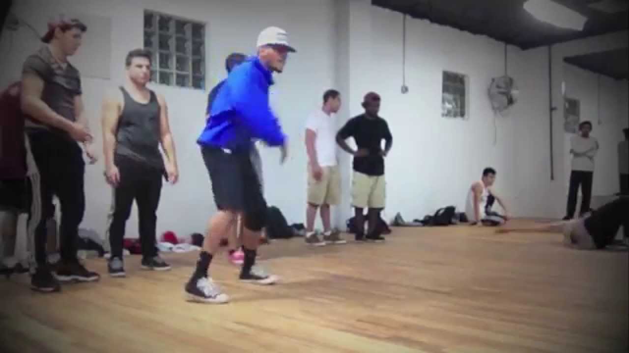 Bboy Show Trailer 2013 | Rhythm Junkies Crew | - YouTube