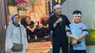 Đám tang Ns Xuân Yến: Andy Khánh con trai Kim Tử Long - Trinh Trinh gây bấtngờ khi hát tiễn bà ngoại
