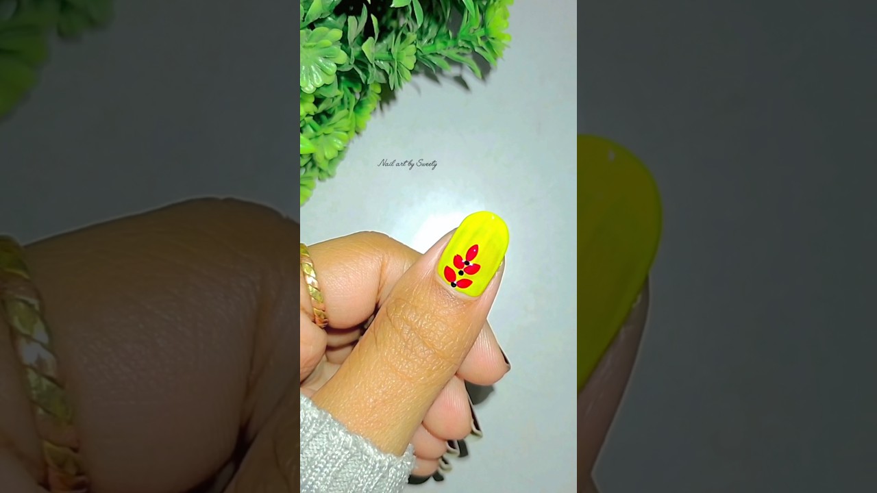 Easy nail art design using safety pin 🧷😍 #shorts #nails #nailart #viral #trending #youtubeshorts
