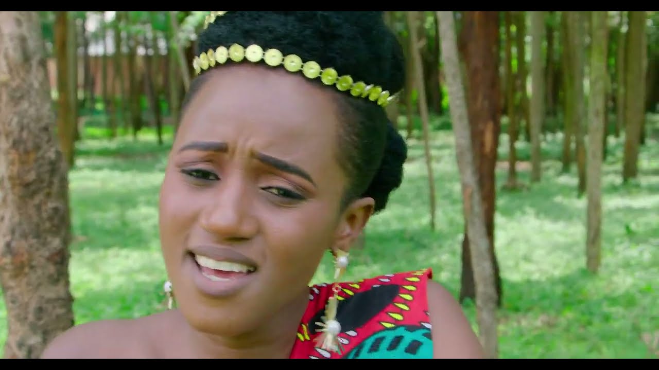 Lukoosi by Wetsetse Suzan