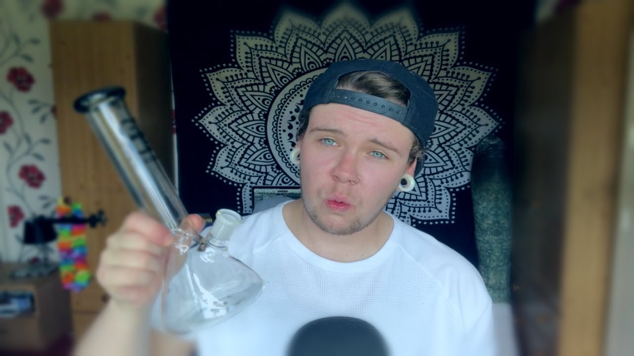 GLASSCITY Beaker Ice Bong Review