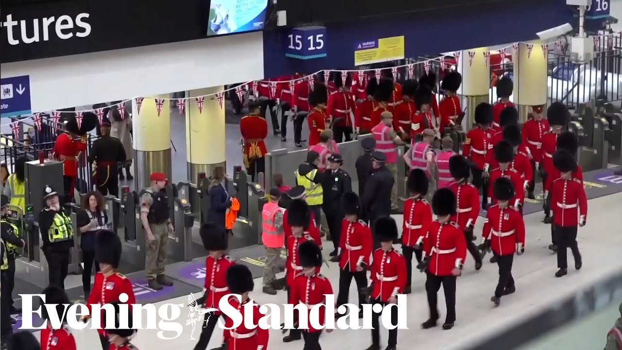 Thousands of military personnel arrive by train for coronation