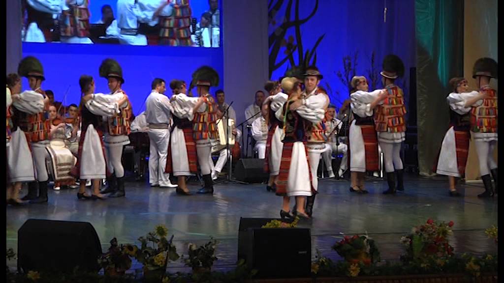 Dans de pe Valea Someşului cu Ansamblul Folcloric Profesionist ,,Cindrelul-Junii Sibiului