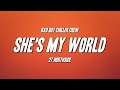 Miniature de la vidéo de la chanson She's My World