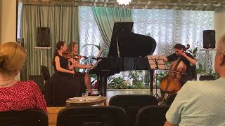 Download Lagu Felix Mendelssohn - Piano Trio No. 2 in c minor, Op. 66 MP3 Download Lagu Felix Mendelssohn - Piano Trio No. 2 in c minor, Op. 66 MP3