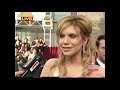 Capture de la vidéo Alison Krauss - Red Carpet Interview - 2004 Academy Awards (E!)