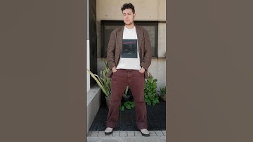 Thumbnail of bella-canvas-video-featuring-a-serious-person-in-a-round-neck-t-shirt-8684v (1)
