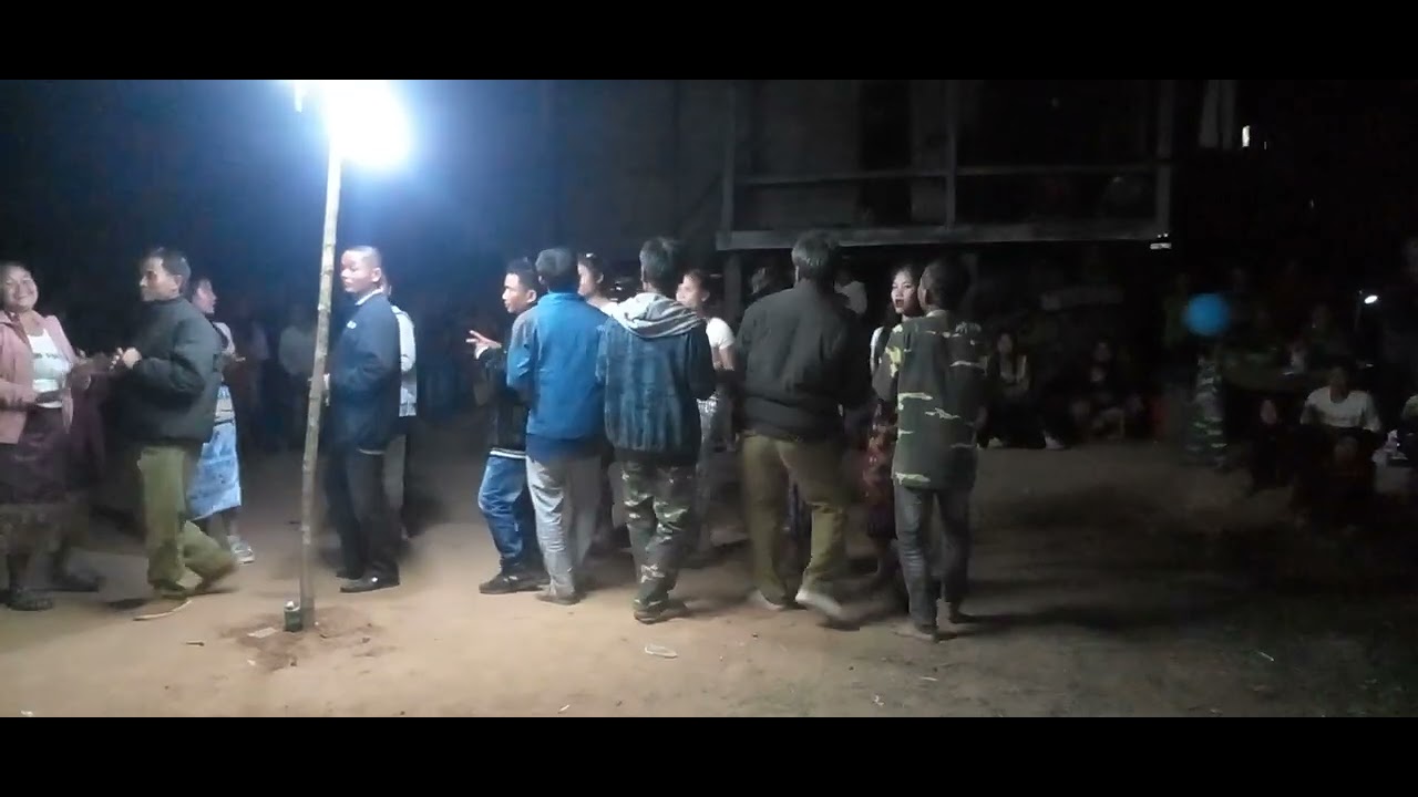 งานเปีดปะตู้เล่าแก้รีดชนบท