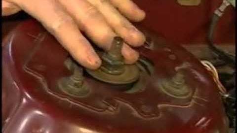 MacPherson Strut Suspension Inspection