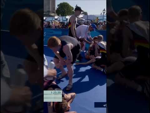 ☹️ Déception pour l'équipe de France de triathlon qui termine 4ème du relais mixte #olympics2024