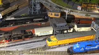 Traincontroller Brons 8 demo 2.  Controlling a Model Railroad Train Layout. (Impressions)