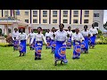 Ndikubwera ndidzipereke   utatu woyera kawale choir one