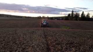 Valtra T160 Vaderstad Rapid