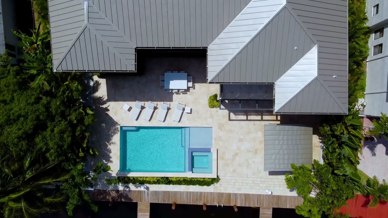 1240 Bayview Drive, Fort Lauderdale