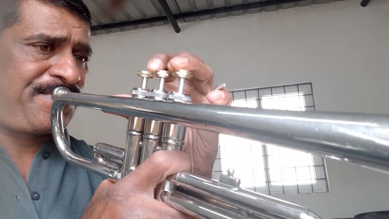 Har Karam Apna Karenge Aye watan Tere Liye.On Trumpet Cover Kamraj