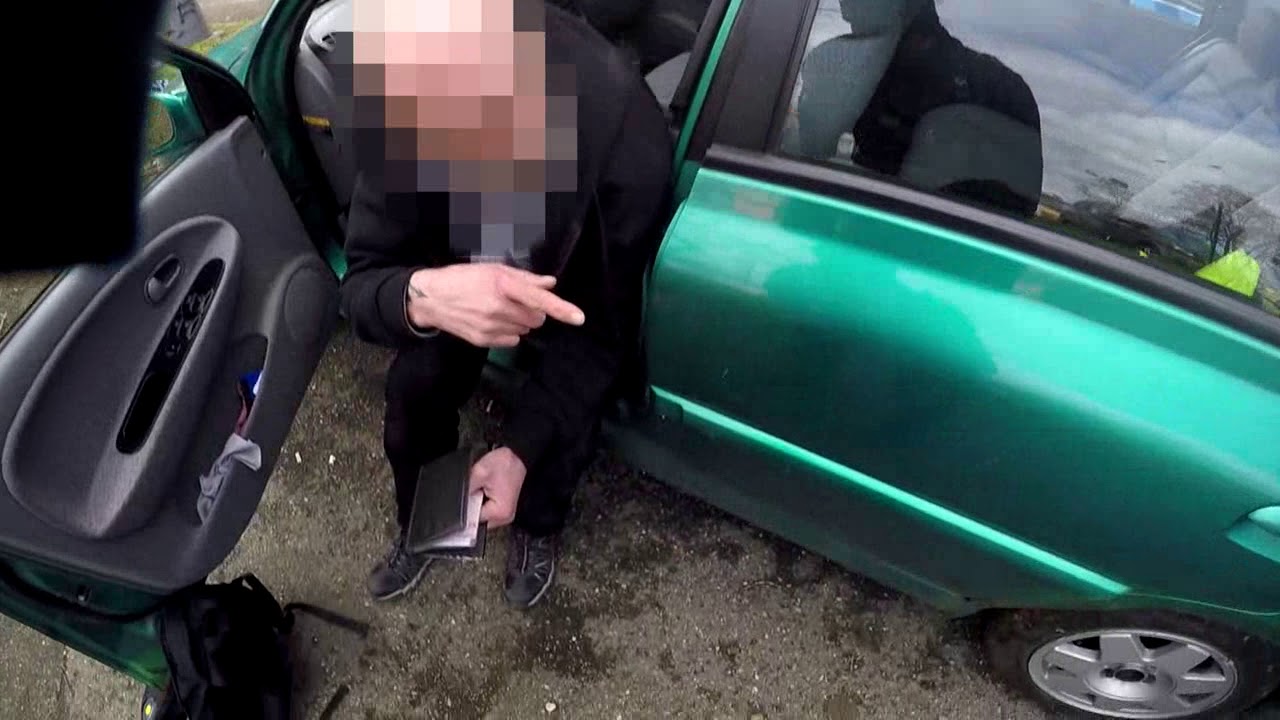 ŘIDIČ NADÝCHAL STRÁŽNÍKŮM 3,5 PROMILE ALKOHOLU