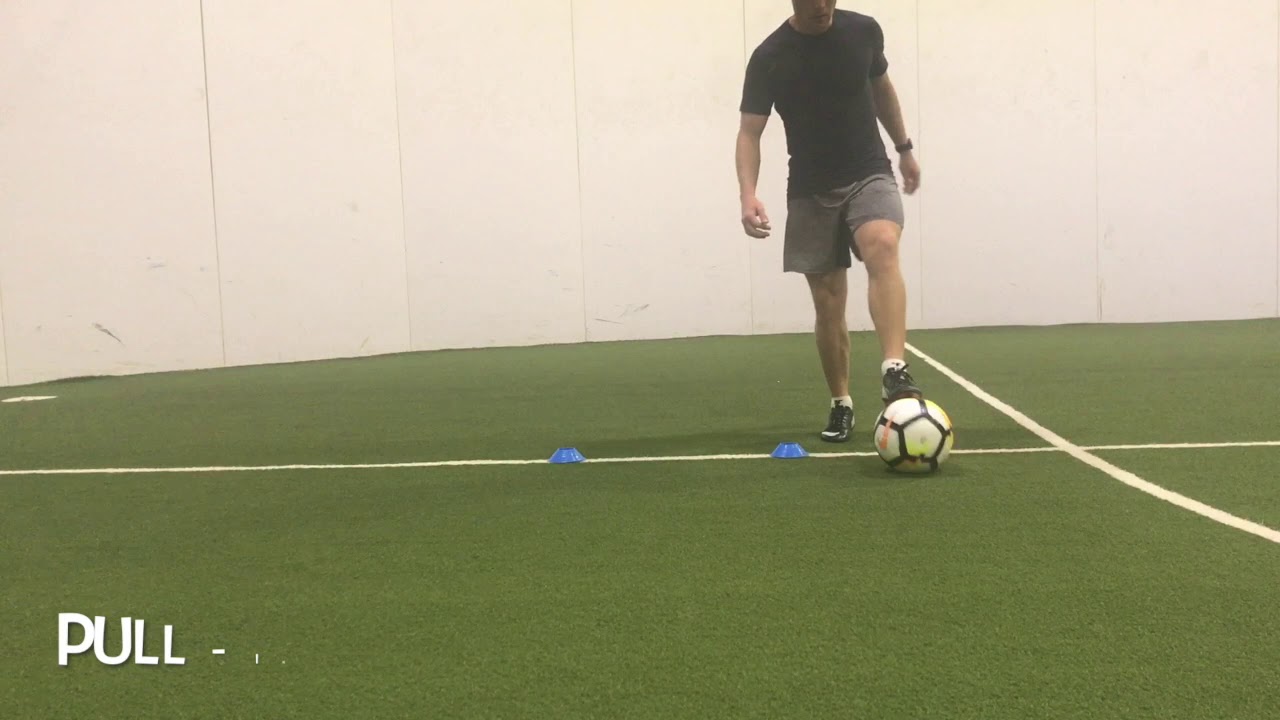 2 CONE BALL MASTERY (PROFESSIONAL SOCCER TRAINING, AMAZING SOCCER