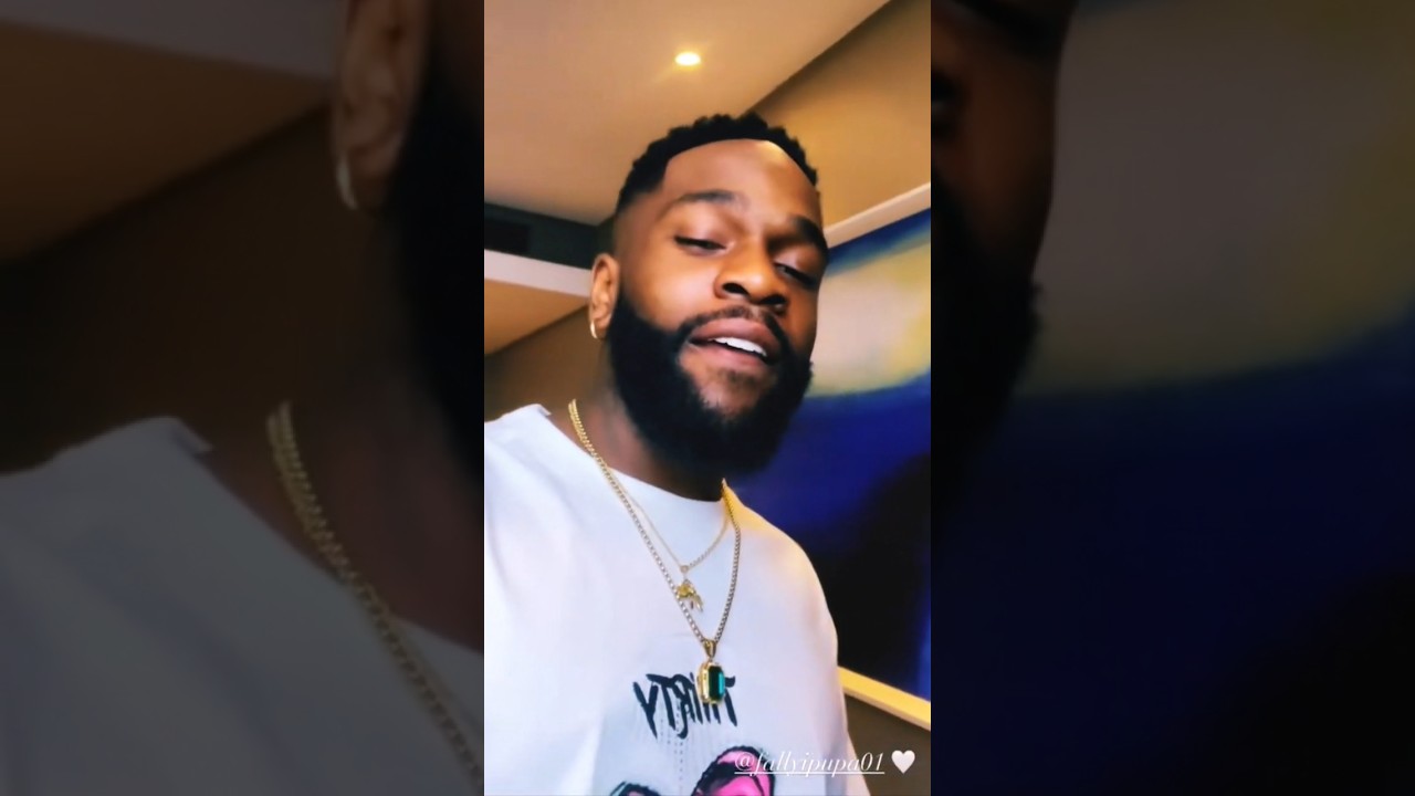 tayc chante la chanson de Fally Ipupa 