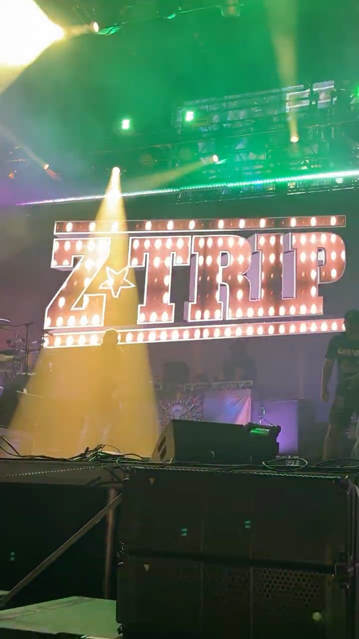 DJ Z-Trip Hip-Hop Remix Mastery at Field of Dreamz (Live in San